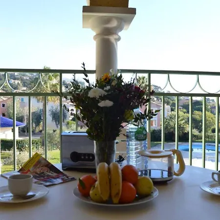 T2 Avec Piscine, A 100m, Parking, Ascenseur Et Centre De Thalasso A Proximite - Fr-1-226-81 Apartment *